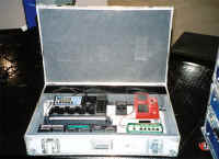 Santee's Pedalboard Kase